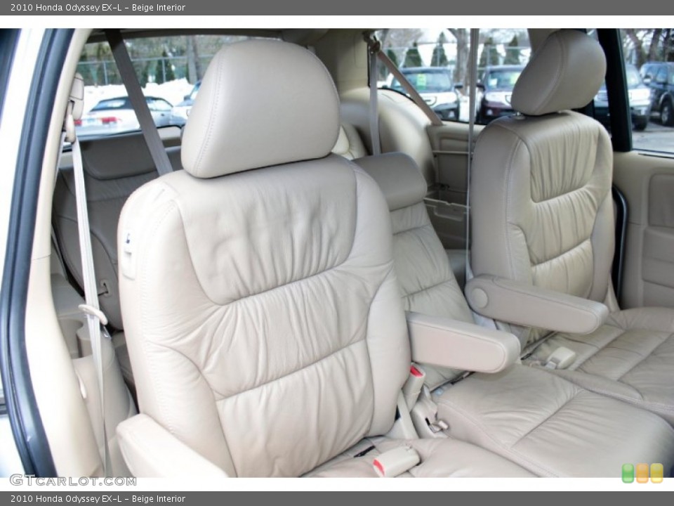 Beige Interior Rear Seat for the 2010 Honda Odyssey EX-L #77263737