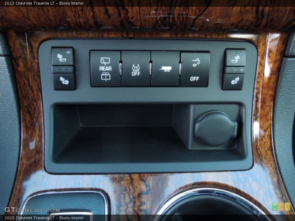 Ebony Interior Controls for the 2013 Chevrolet Traverse LT #77269328