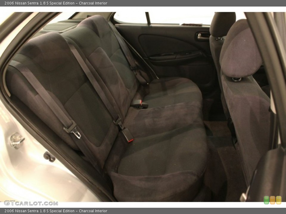 Charcoal Interior Rear Seat for the 2006 Nissan Sentra 1.8 S Special Edition #77269643