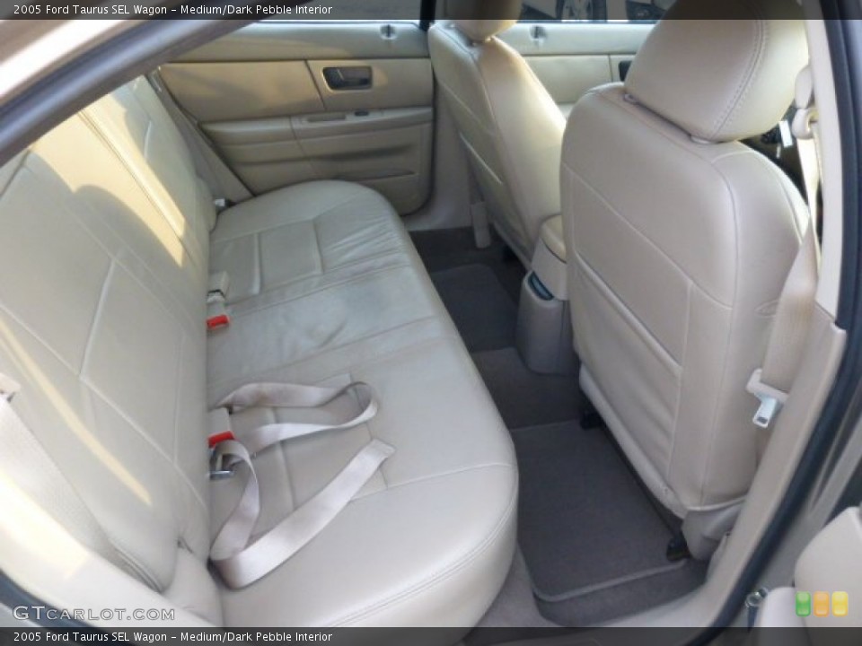 Medium/Dark Pebble Interior Rear Seat for the 2005 Ford Taurus SEL Wagon #77274837
