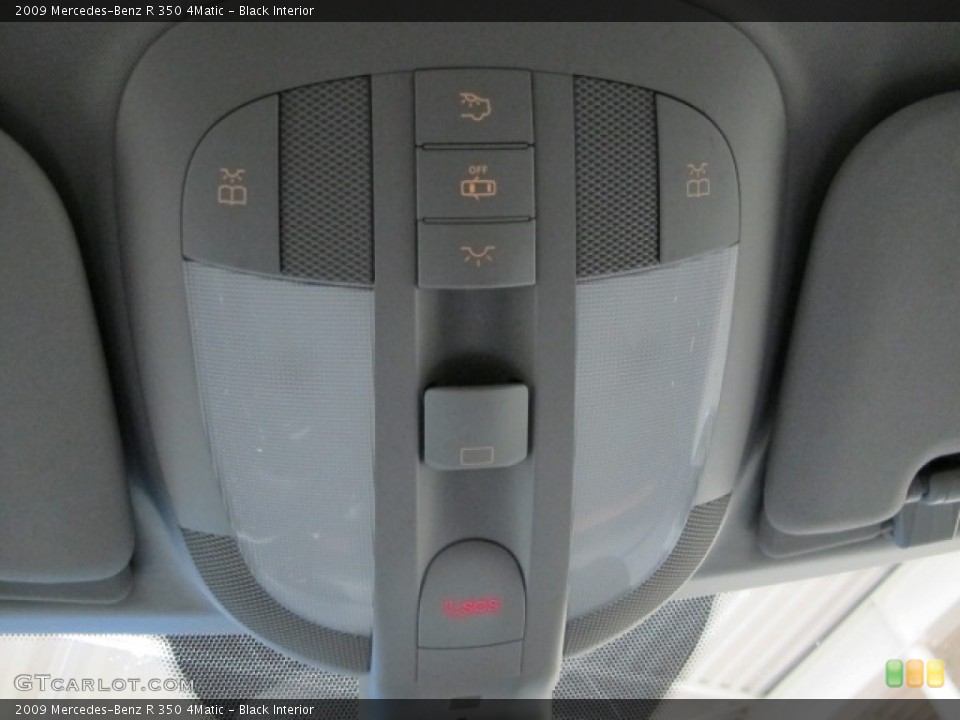 Black Interior Controls for the 2009 Mercedes-Benz R 350 4Matic #77276033