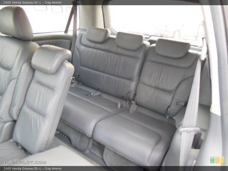 Gray Interior Rear Seat for the 2005 Honda Odyssey EX-L #77285163