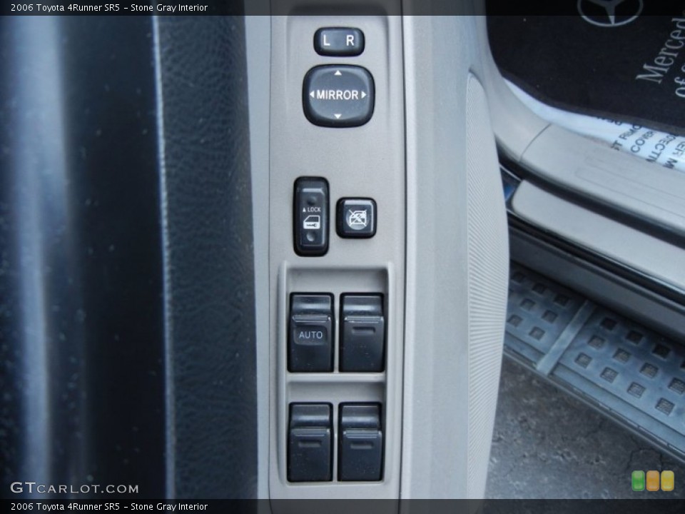 Stone Gray Interior Controls for the 2006 Toyota 4Runner SR5 #77286340