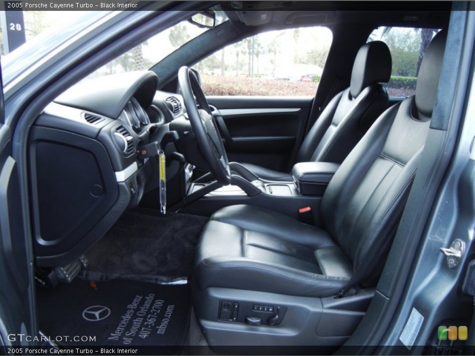 Black Interior Photo for the 2005 Porsche Cayenne Turbo #77287003