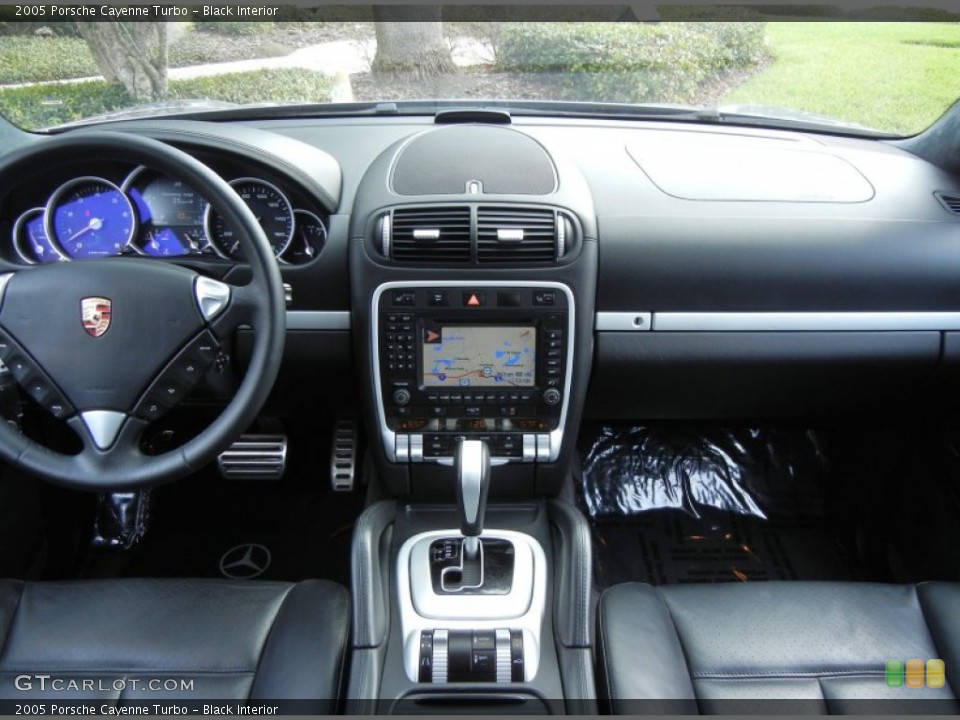 Black Interior Dashboard for the 2005 Porsche Cayenne Turbo #77287245