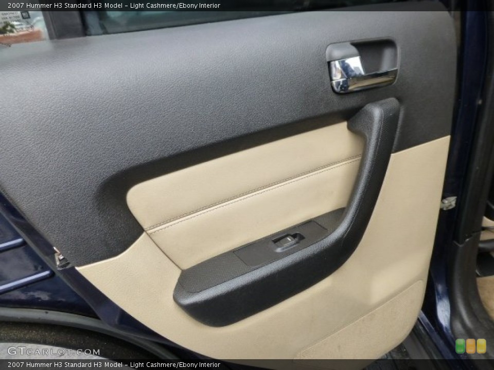 Light Cashmere/Ebony Interior Door Panel for the 2007 Hummer H3  #77290139