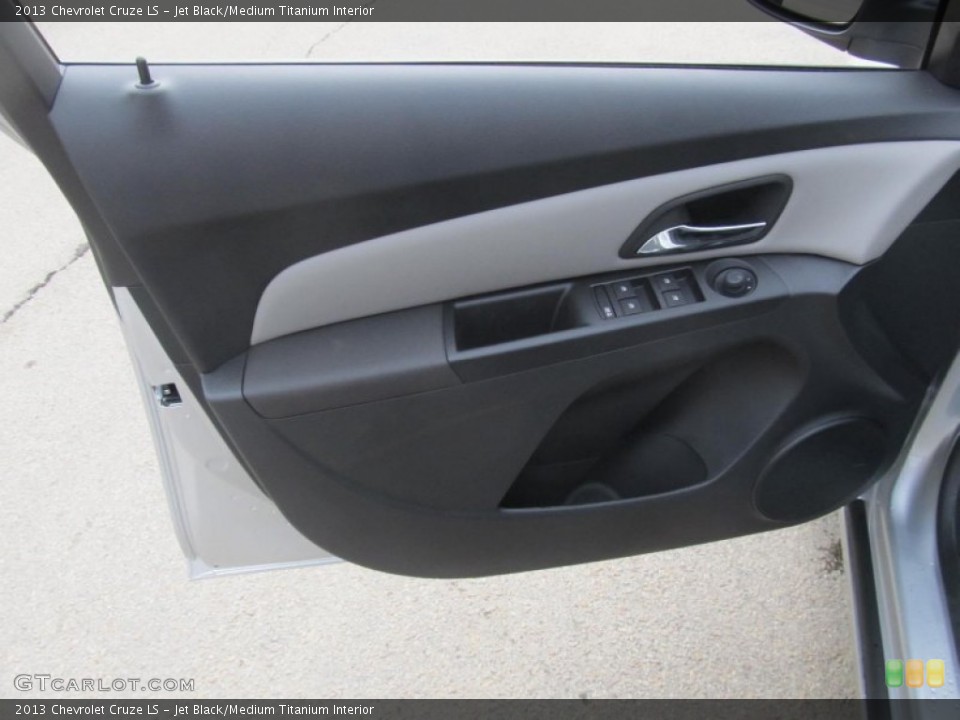 Jet Black/Medium Titanium Interior Door Panel for the 2013 Chevrolet Cruze LS #77299278