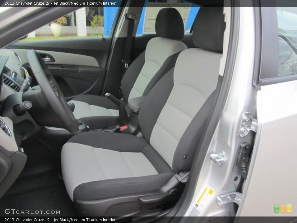 Jet Black/Medium Titanium Interior Photo for the 2013 Chevrolet Cruze LS #77299306