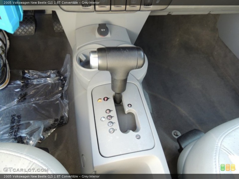 Grey Interior Transmission for the 2005 Volkswagen New Beetle GLS 1.8T Convertible #77301099