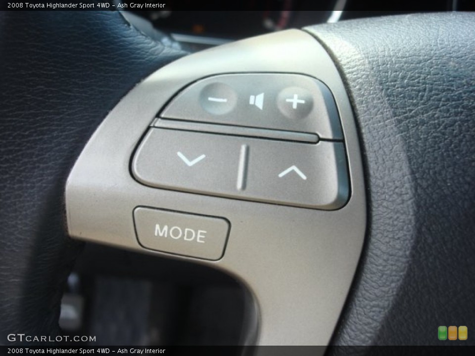 Ash Gray Interior Controls for the 2008 Toyota Highlander Sport 4WD #77308461