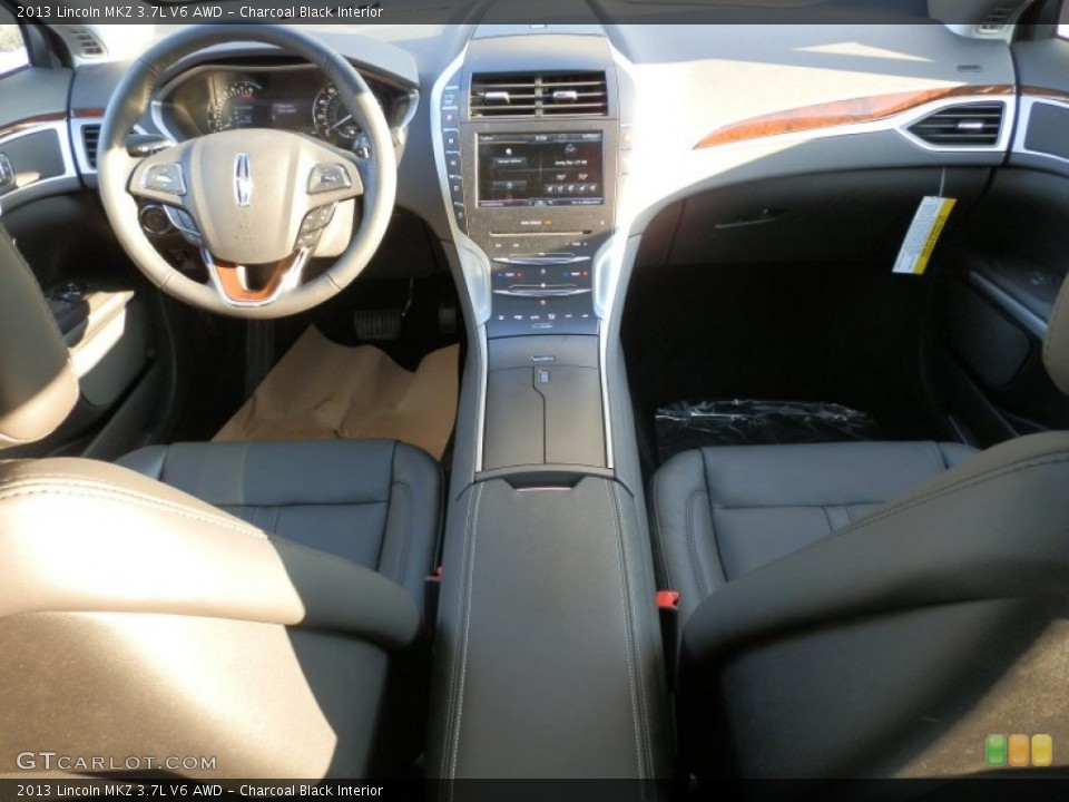 Charcoal Black Interior Dashboard for the 2013 Lincoln MKZ 3.7L V6 AWD #77312352