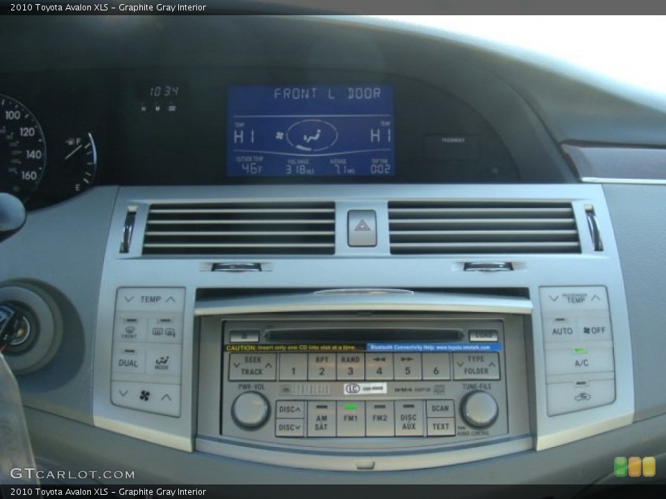 Graphite Gray Interior Controls for the 2010 Toyota Avalon XLS #77318610