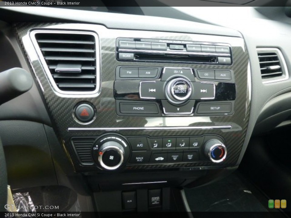 Black Interior Controls for the 2013 Honda Civic Si Coupe #77323272