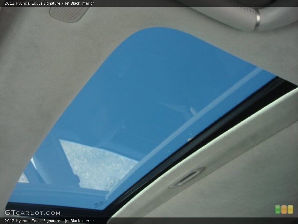 Jet Black Interior Sunroof for the 2012 Hyundai Equus Signature #77335380