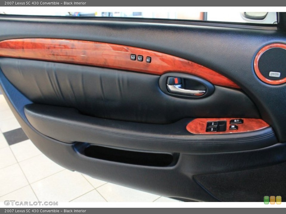 Black Interior Door Panel for the 2007 Lexus SC 430 Convertible #77335600