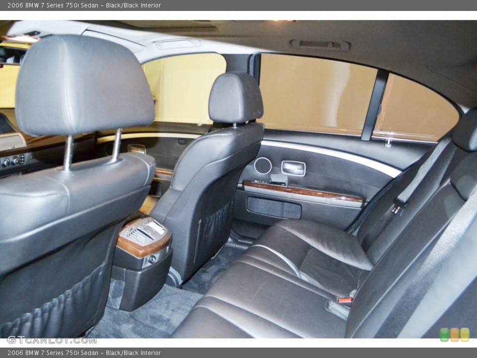 Black/Black Interior Rear Seat for the 2006 BMW 7 Series 750i Sedan #77337006
