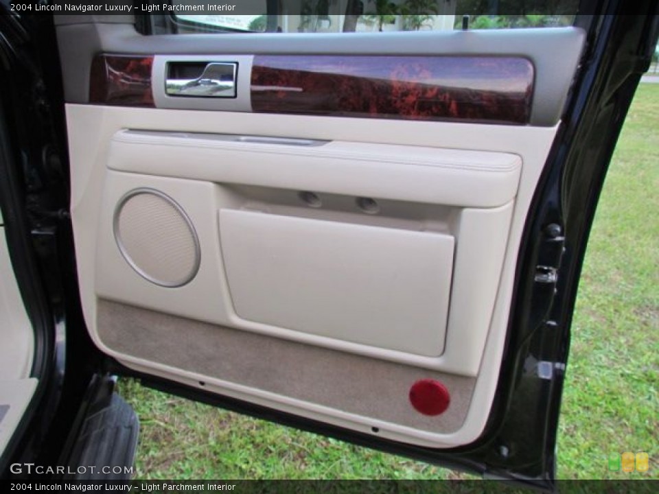 Light Parchment Interior Door Panel for the 2004 Lincoln Navigator Luxury #77340060
