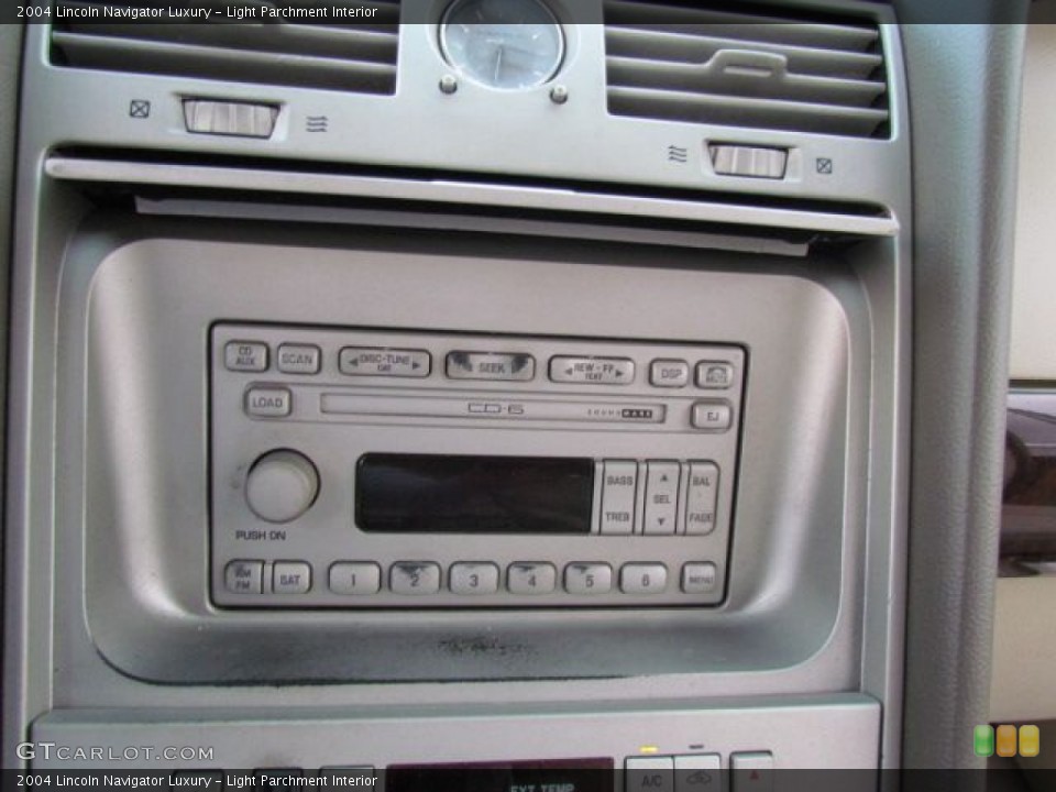 Light Parchment Interior Audio System for the 2004 Lincoln Navigator Luxury #77340320