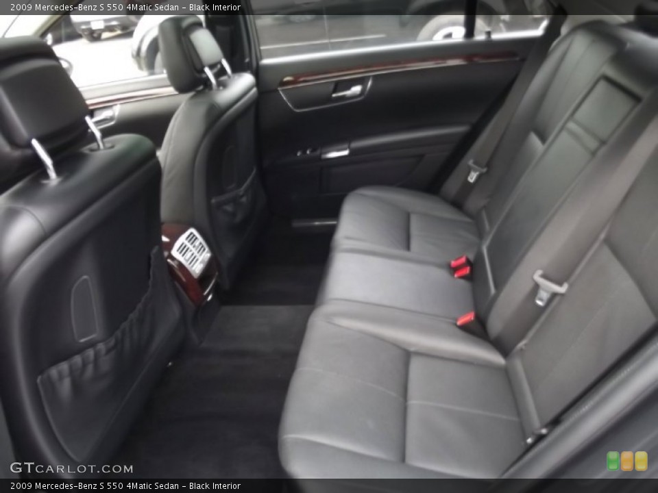 Black Interior Rear Seat for the 2009 Mercedes-Benz S 550 4Matic Sedan #77342138