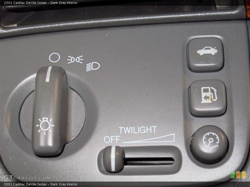 Dark Gray Interior Controls for the 2001 Cadillac DeVille Sedan #77349429