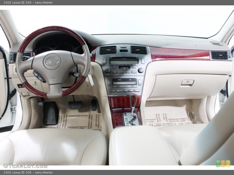 Ivory Interior Dashboard for the 2003 Lexus ES 300 #77353514