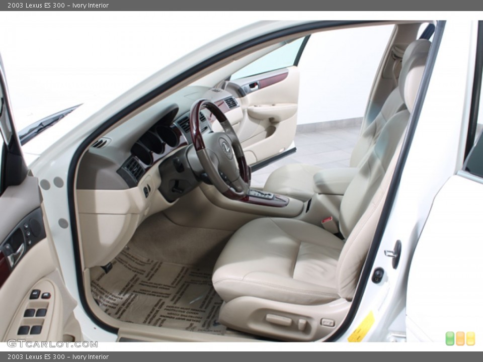 Ivory Interior Photo for the 2003 Lexus ES 300 #77353650