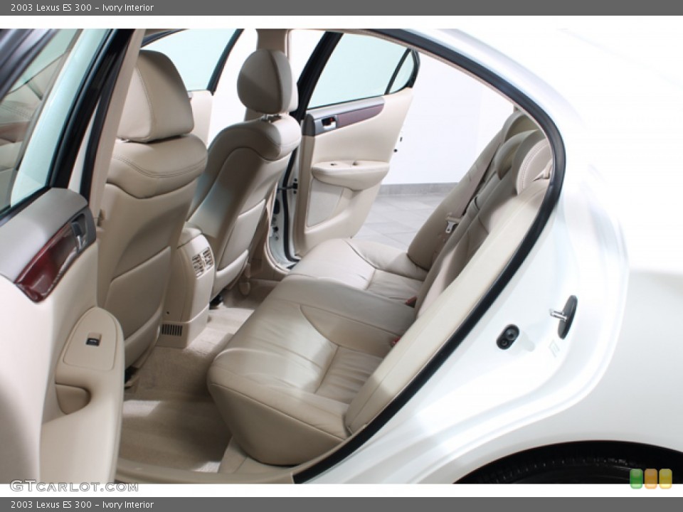 Ivory Interior Rear Seat for the 2003 Lexus ES 300 #77353661