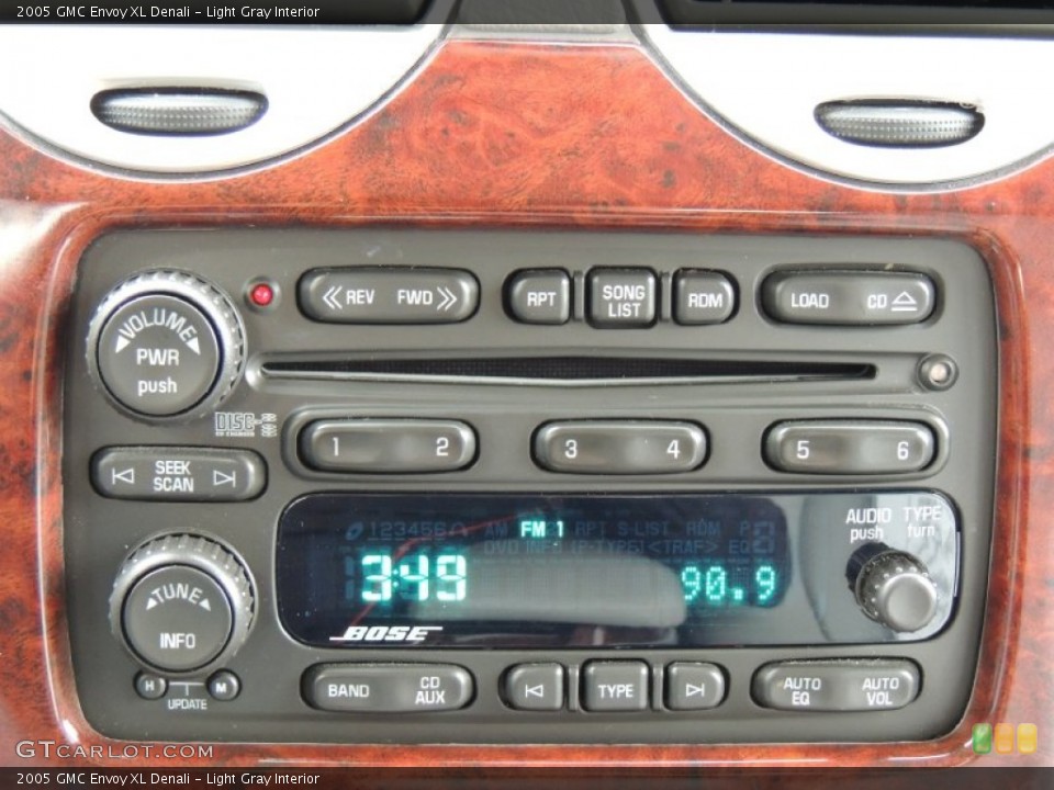 Light Gray Interior Audio System for the 2005 GMC Envoy XL Denali #77365728