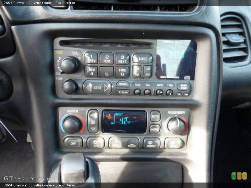 Black Interior Controls for the 2004 Chevrolet Corvette Coupe #77369145