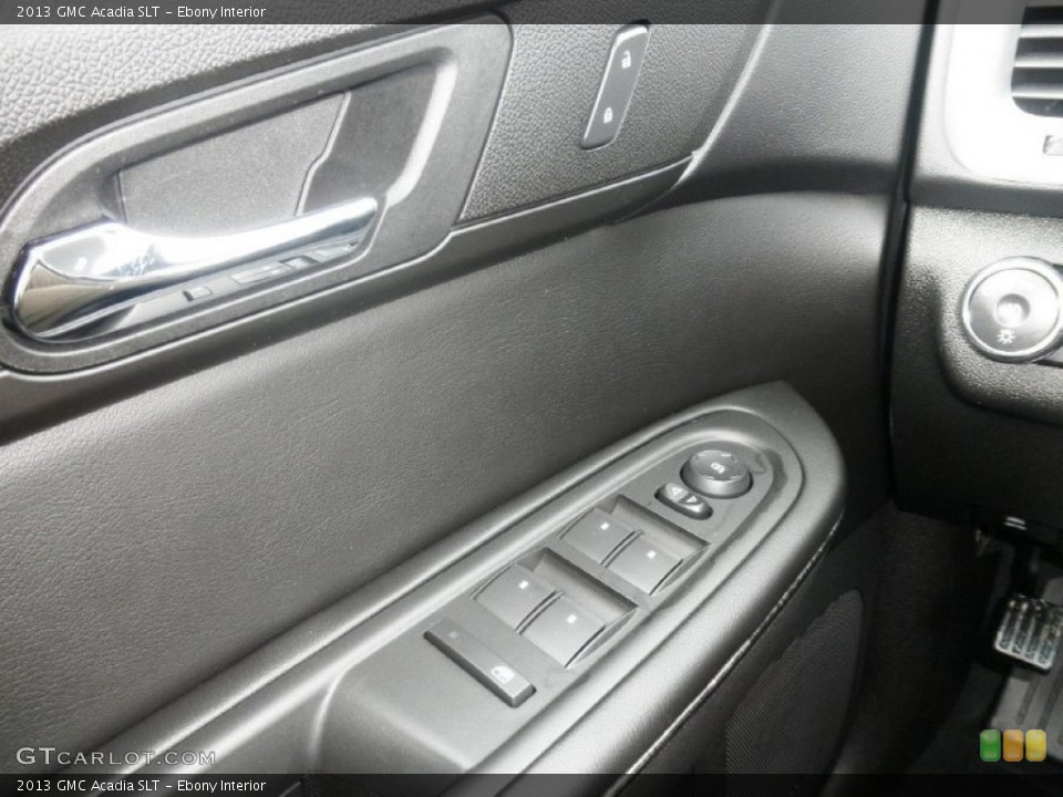 Ebony Interior Controls for the 2013 GMC Acadia SLT #77376855