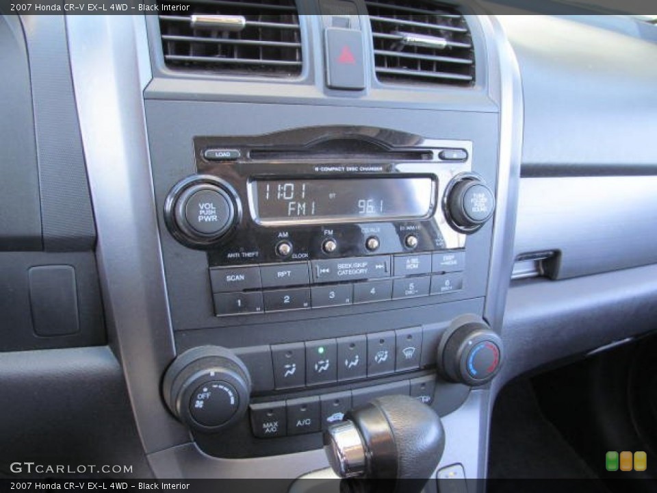 Black Interior Controls for the 2007 Honda CR-V EX-L 4WD #77377140