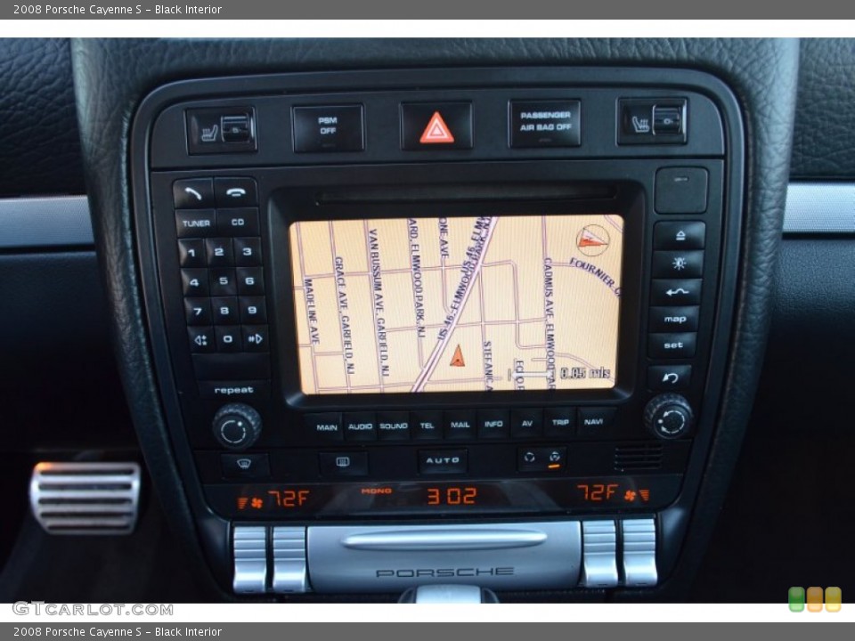 Black Interior Navigation for the 2008 Porsche Cayenne S #77380458