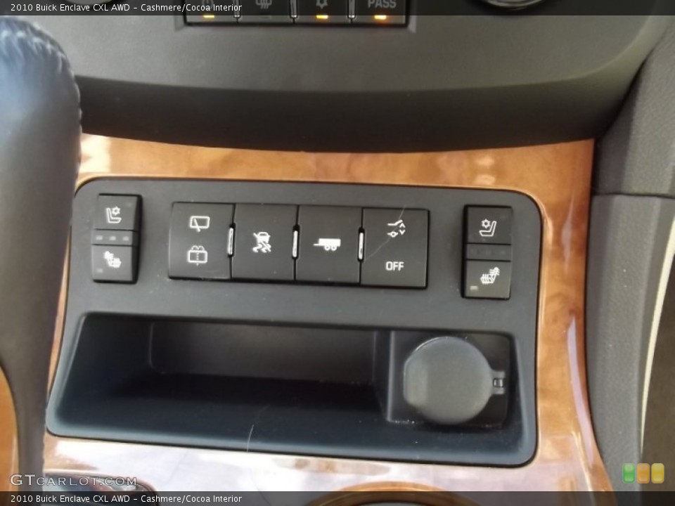 Cashmere/Cocoa Interior Controls for the 2010 Buick Enclave CXL AWD #77384943