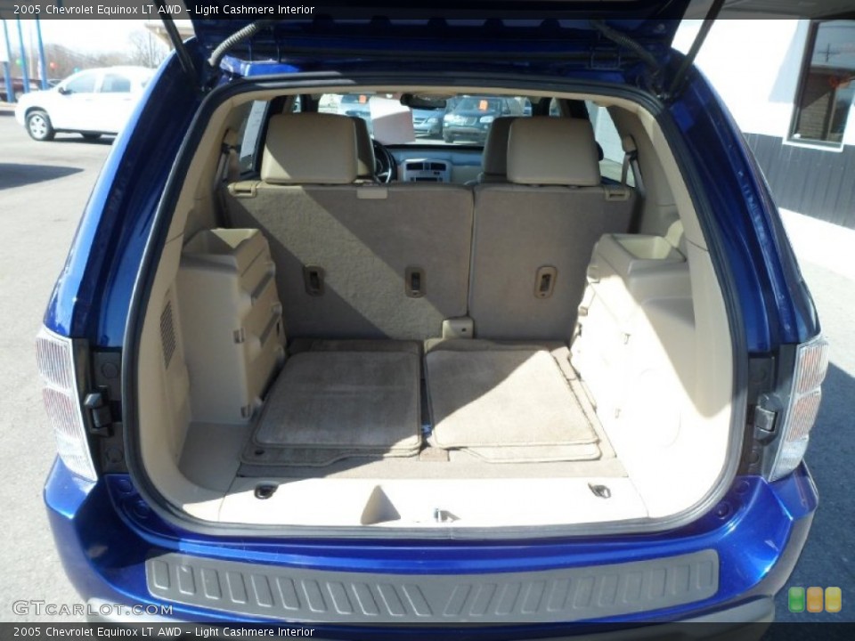 Light Cashmere Interior Trunk for the 2005 Chevrolet Equinox LT AWD #77385375