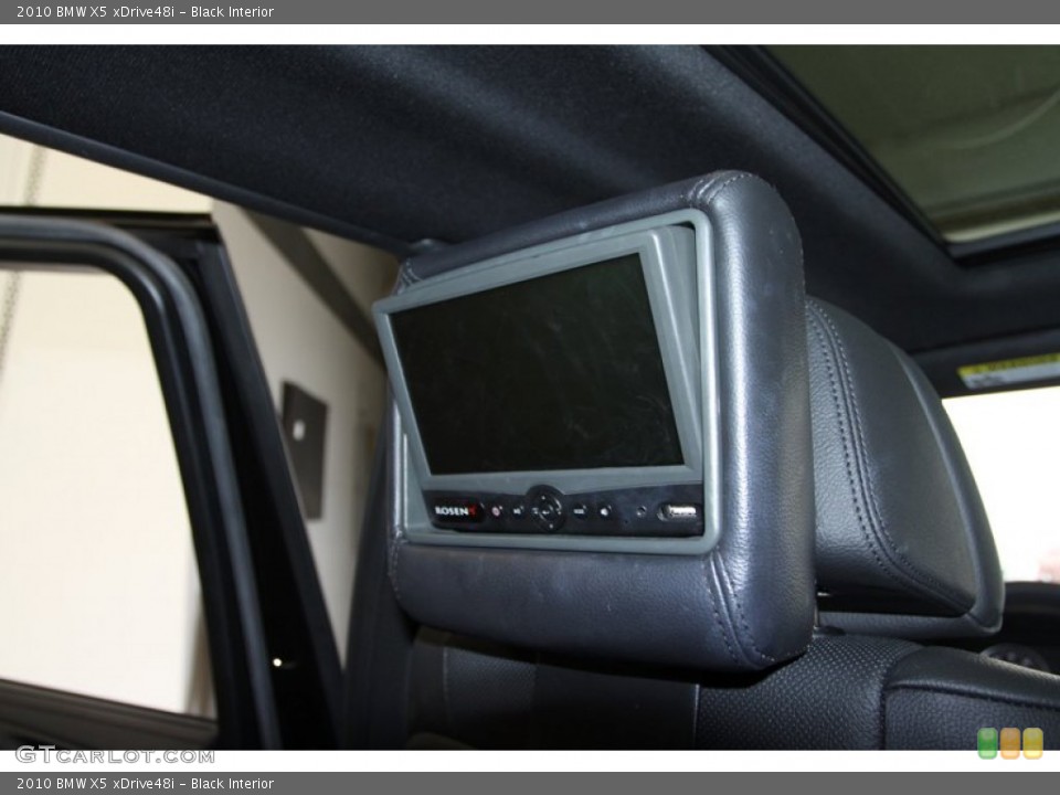 Black Interior Entertainment System for the 2010 BMW X5 xDrive48i #77386791