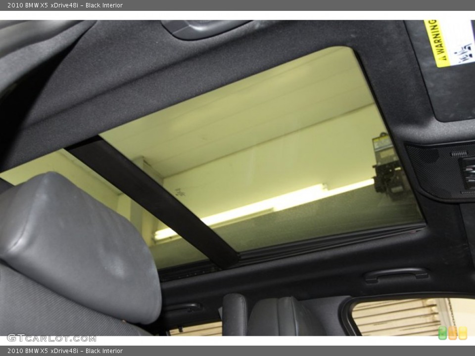 Black Interior Sunroof for the 2010 BMW X5 xDrive48i #77387154
