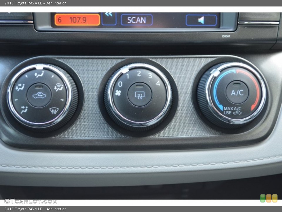 Ash Interior Controls for the 2013 Toyota RAV4 LE #77389762