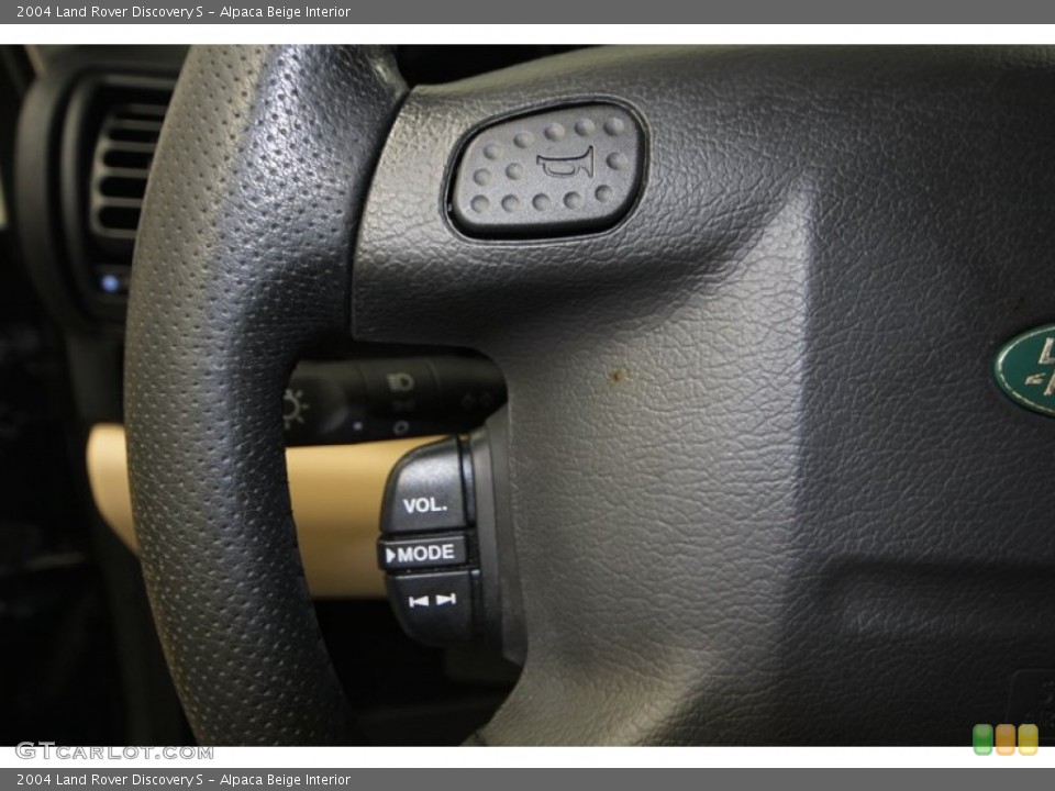 Alpaca Beige Interior Controls for the 2004 Land Rover Discovery S #77395992