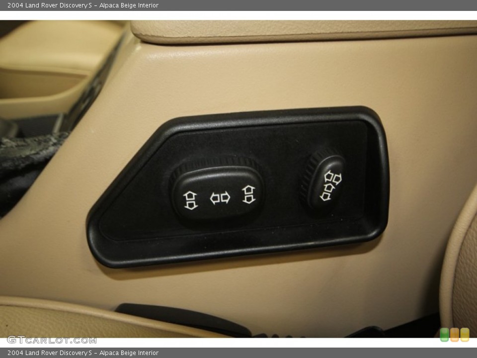 Alpaca Beige Interior Controls for the 2004 Land Rover Discovery S #77396073