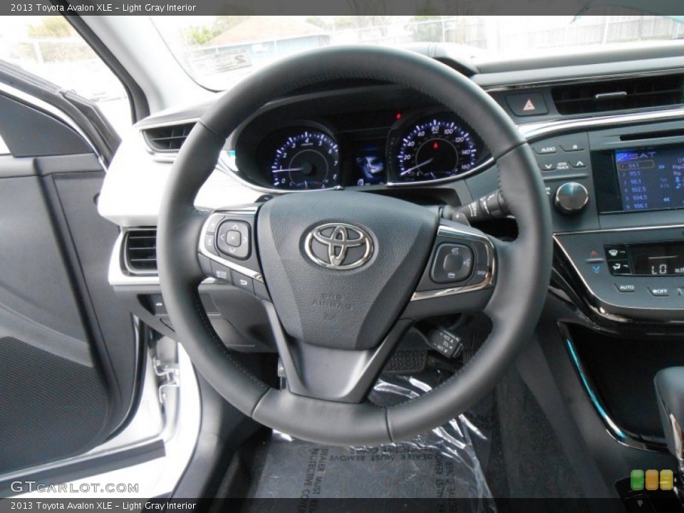 Light Gray Interior Steering Wheel for the 2013 Toyota Avalon XLE #77396282