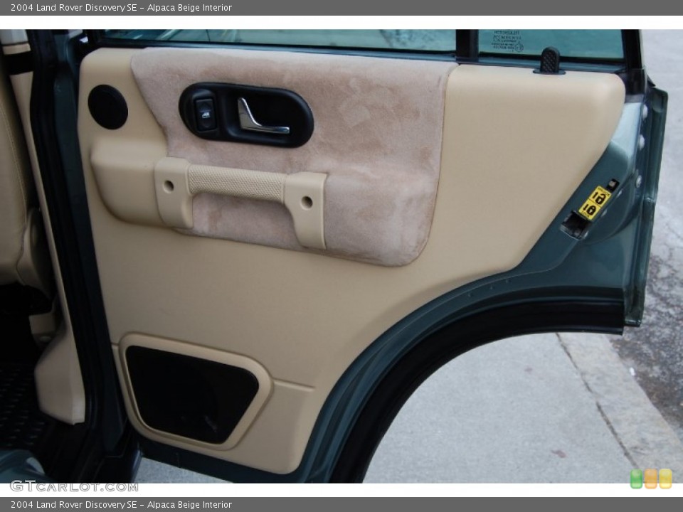Alpaca Beige Interior Door Panel for the 2004 Land Rover Discovery SE #77402527