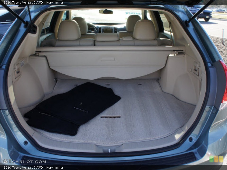 Ivory Interior Trunk for the 2010 Toyota Venza V6 AWD #77403267