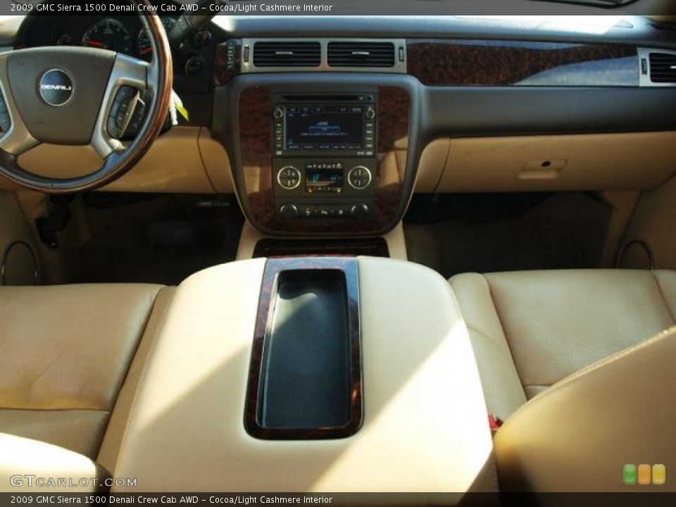 Cocoa/Light Cashmere Interior Dashboard for the 2009 GMC Sierra 1500 Denali Crew Cab AWD #77403966