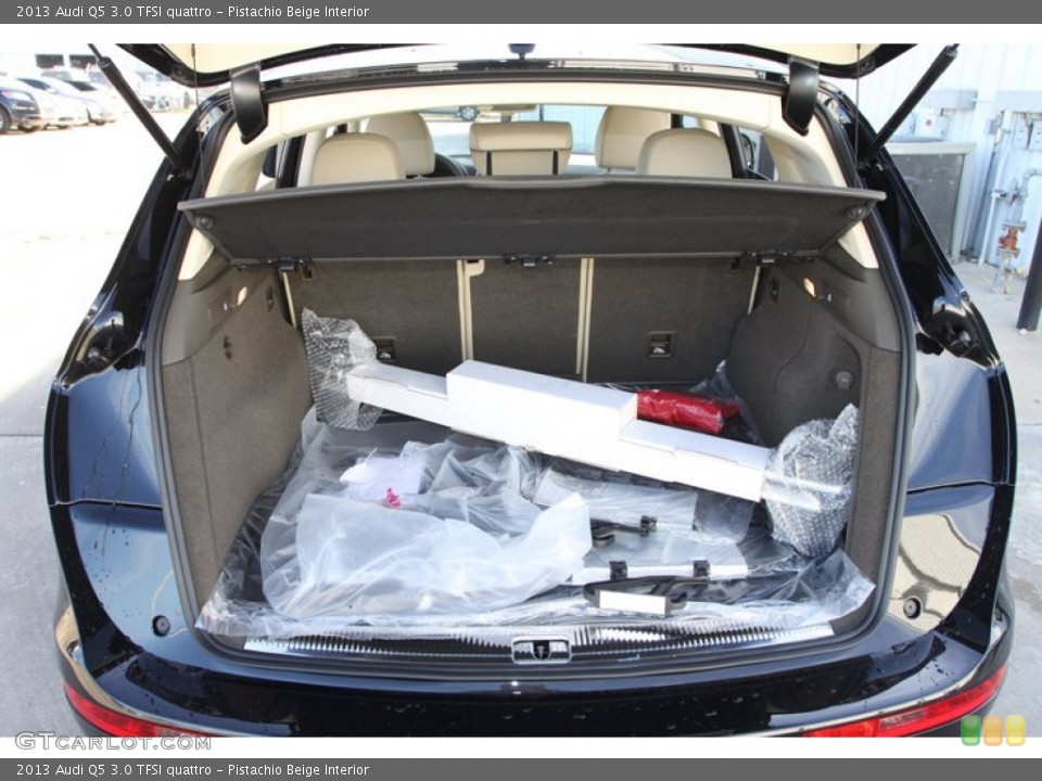 Pistachio Beige Interior Trunk for the 2013 Audi Q5 3.0 TFSI quattro #77404777