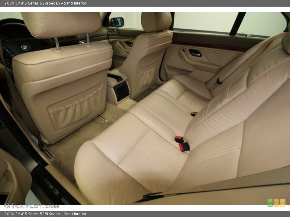 Sand Interior Rear Seat for the 2000 BMW 5 Series 528i Sedan #77407017