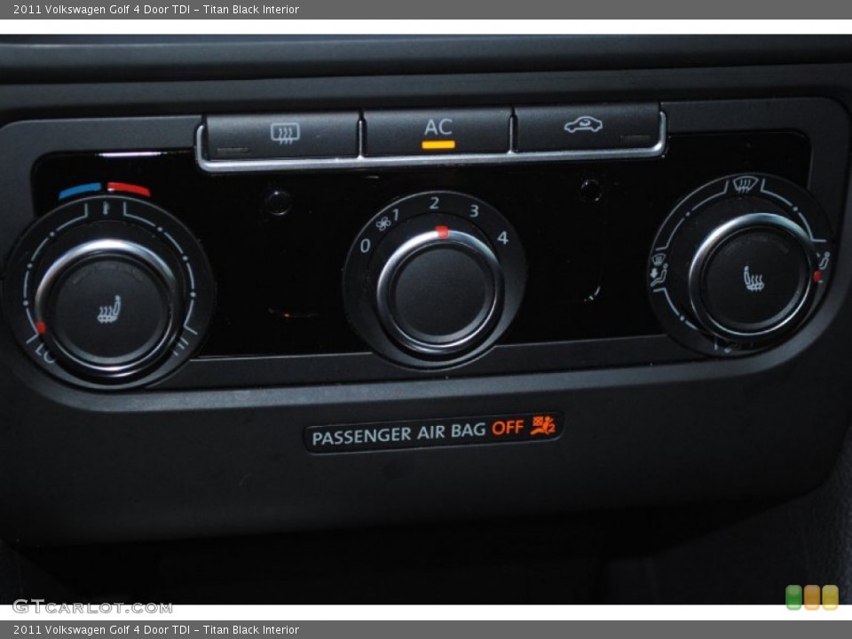 Titan Black Interior Controls for the 2011 Volkswagen Golf 4 Door TDI #77407315