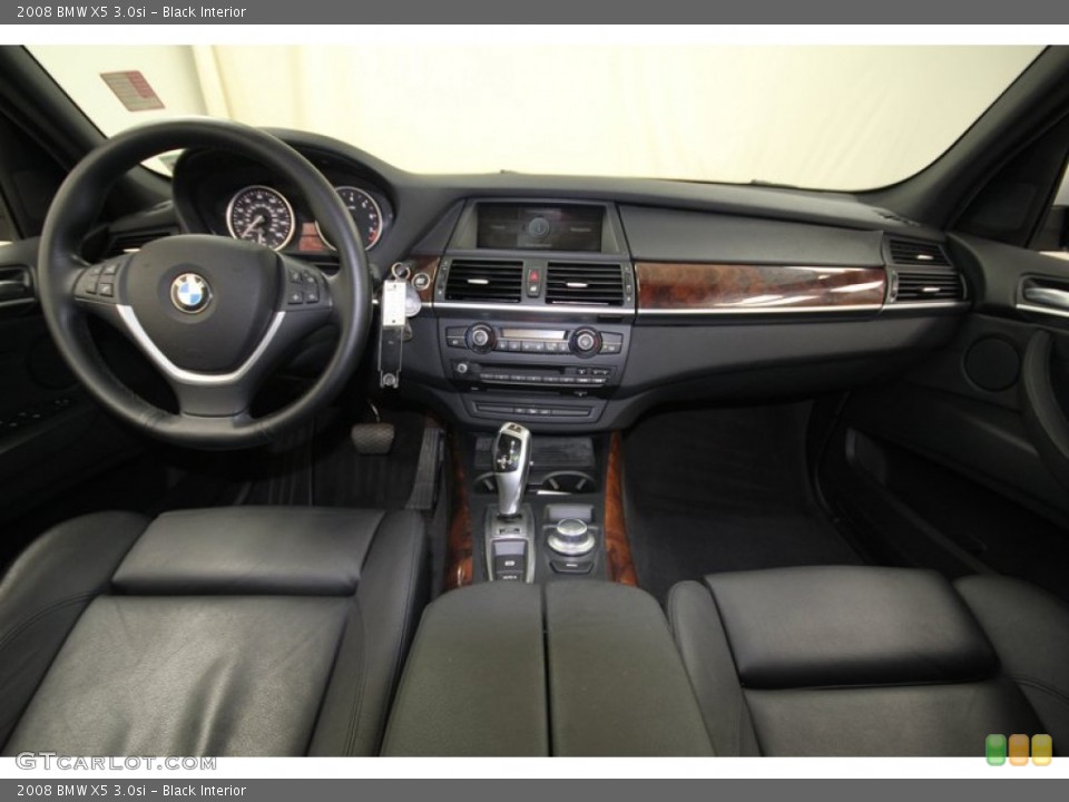 Black Interior Dashboard for the 2008 BMW X5 3.0si #77411952