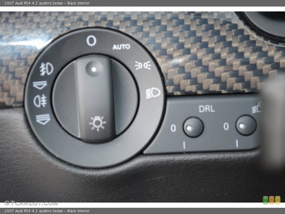 Black Interior Controls for the 2007 Audi RS4 4.2 quattro Sedan #77412747