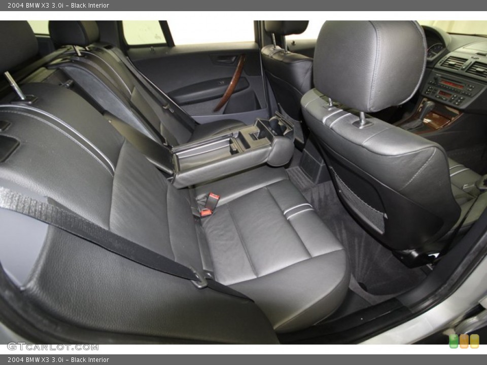 Black Interior Rear Seat for the 2004 BMW X3 3.0i #77414107