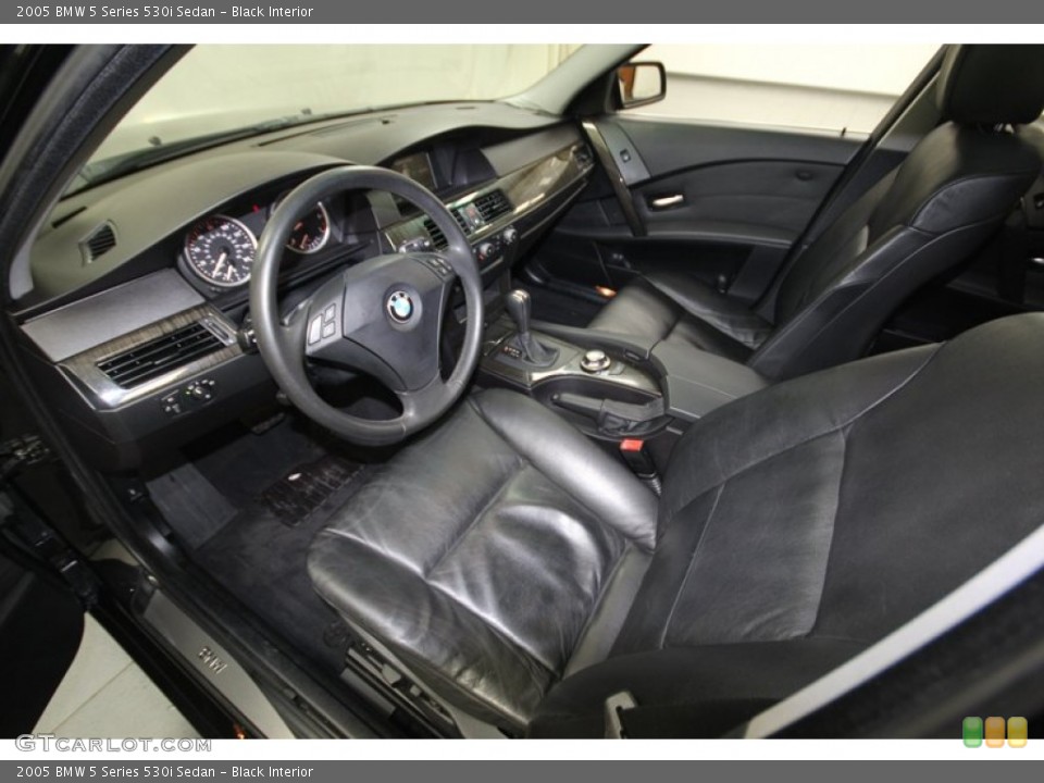 Black Interior Prime Interior for the 2005 BMW 5 Series 530i Sedan #77414536